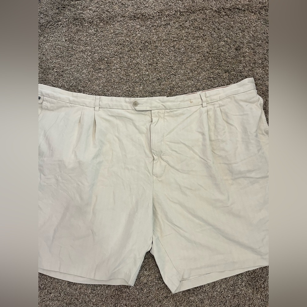 Tommy Bahama Silk Cotton Shorts Mens 56RTan Khaki Flat Front Chino Casual - Picture 2 of 7